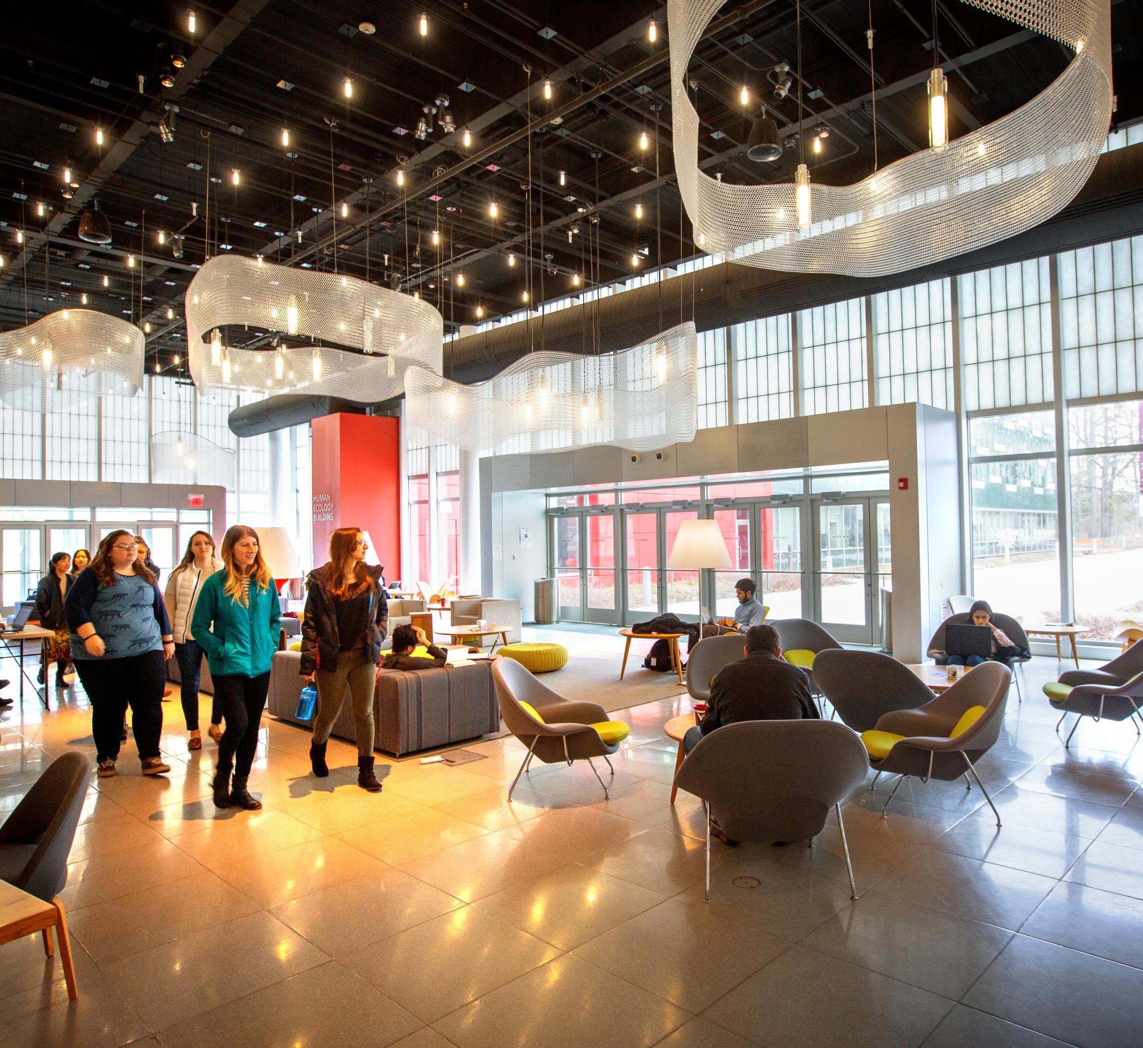 People in the CHE Commons