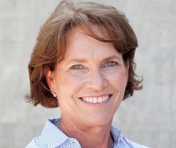 portrait of a woman with short brown hair