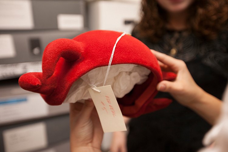 preparing a hat for display