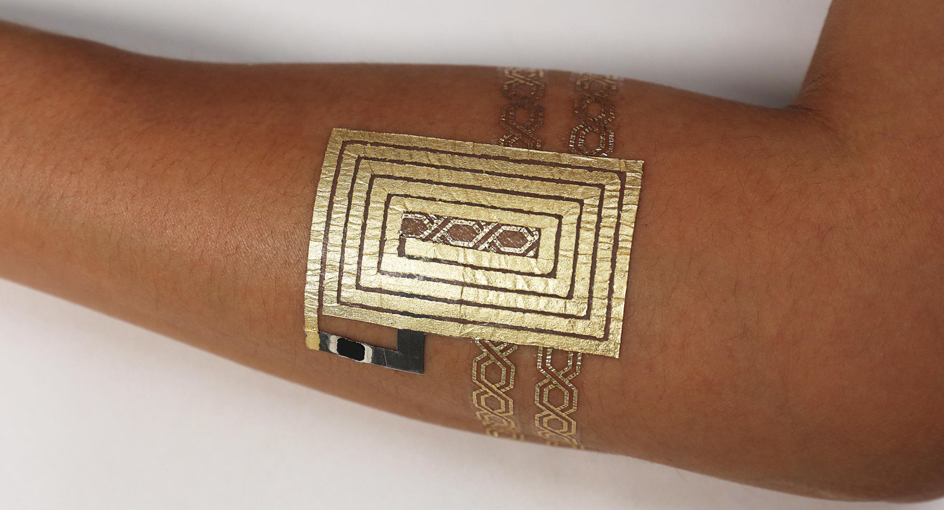 Duoskin tattoo and QR code