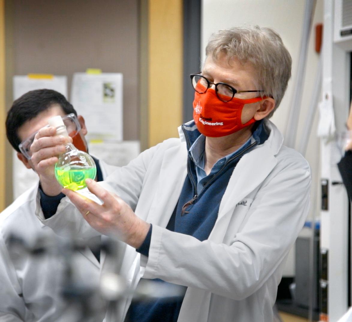 Professor demonstrates CDots