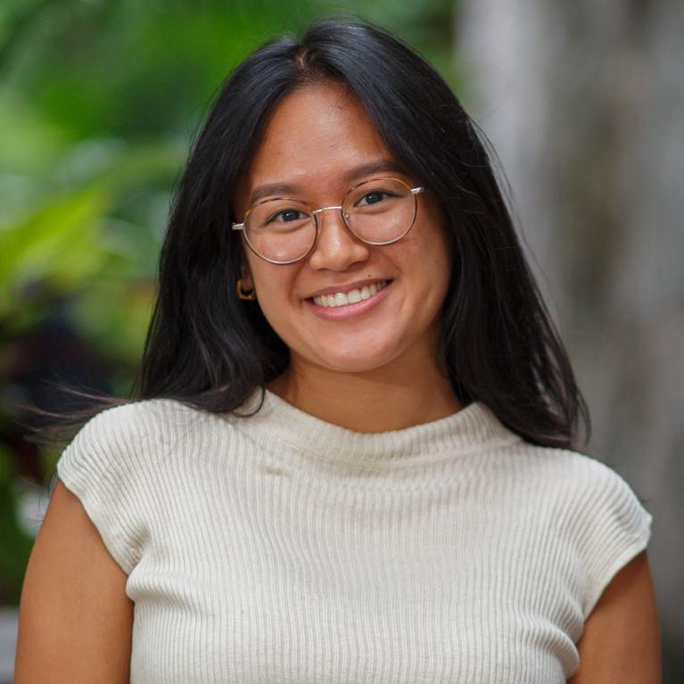 Portrait of Caitlin Potter