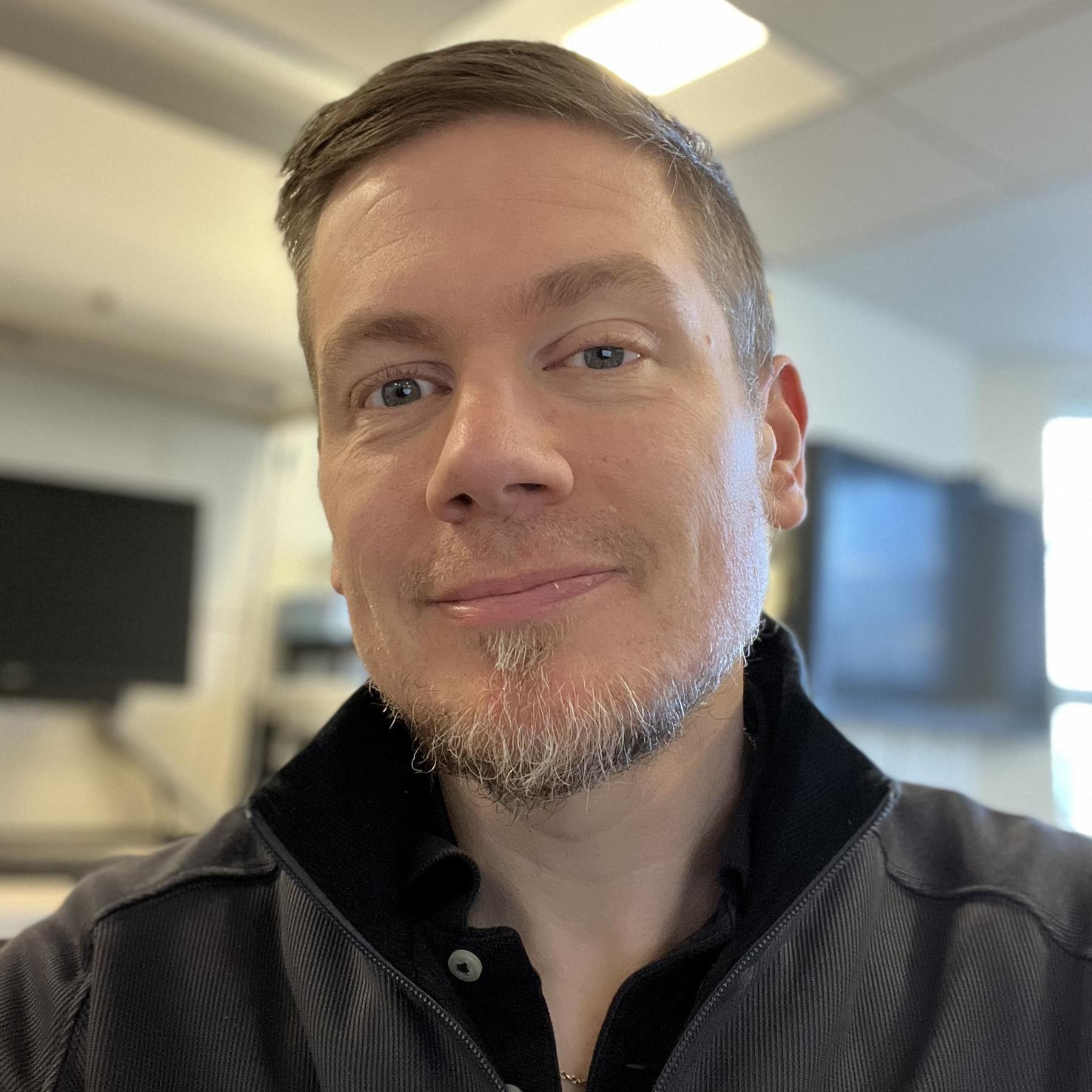 Portrait of Sean Holbert