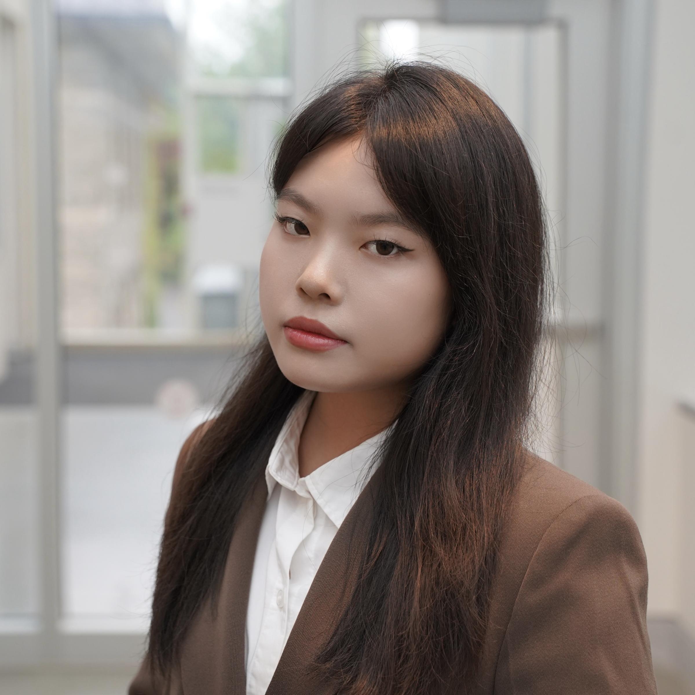 Portrait of Keyi Yang