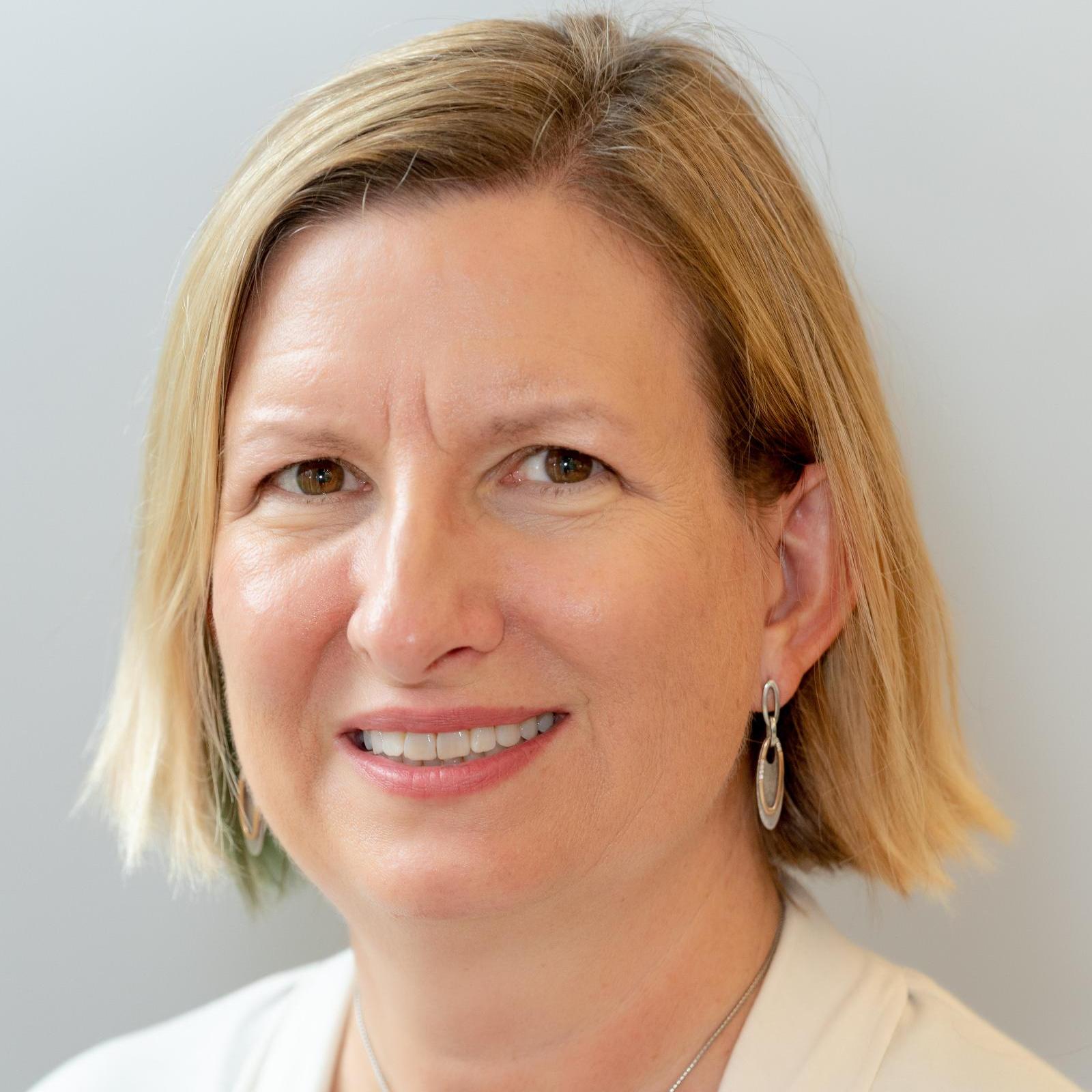 Margaret Frey headshot